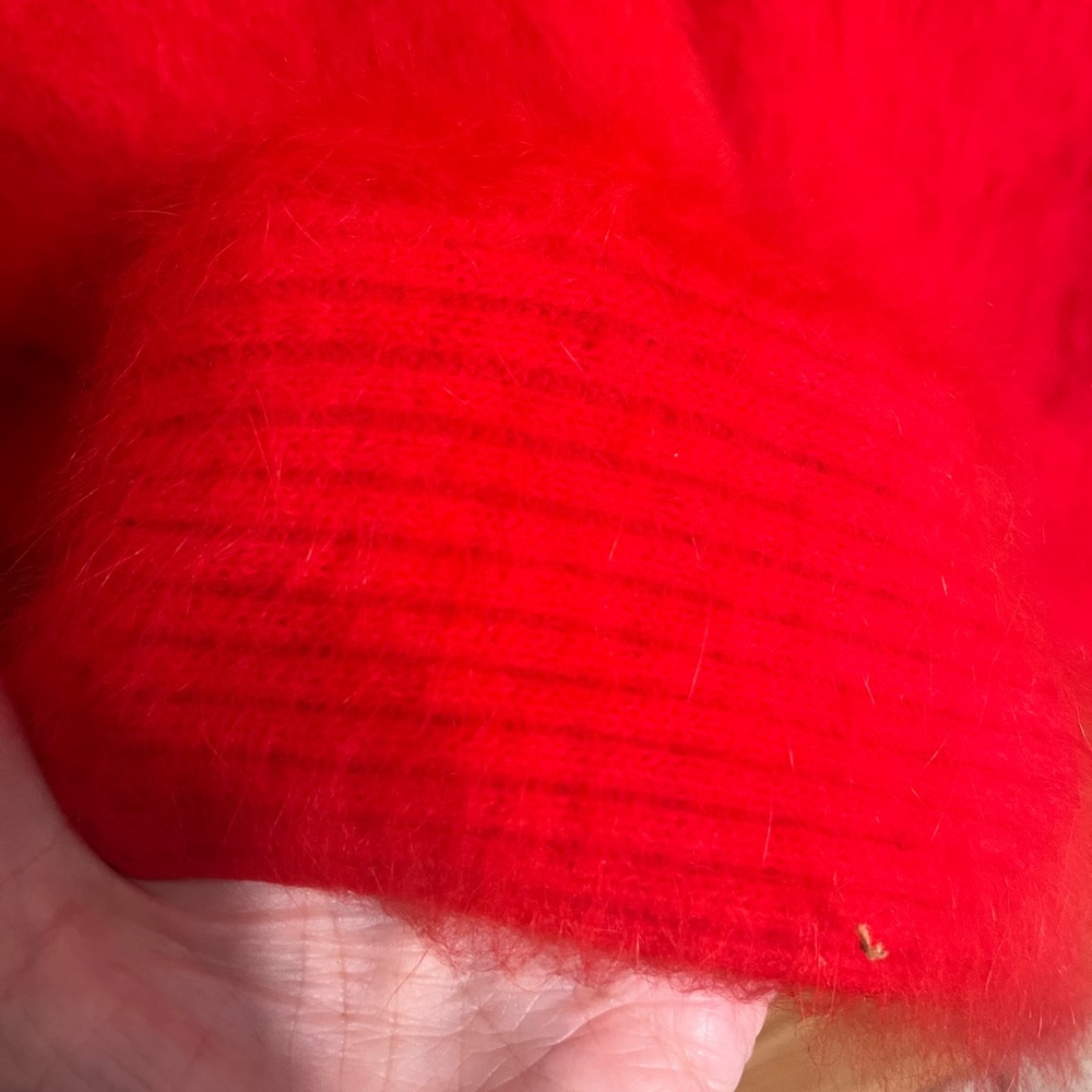 Vintage red angora cardigan. Lee Sands brand. Fully lined. Fits like a l… - Picture 12 of 14